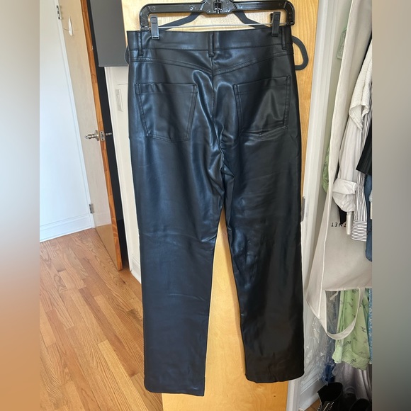 ZARA faux leather pants size M. Excellent condition - Picture 2 of 2